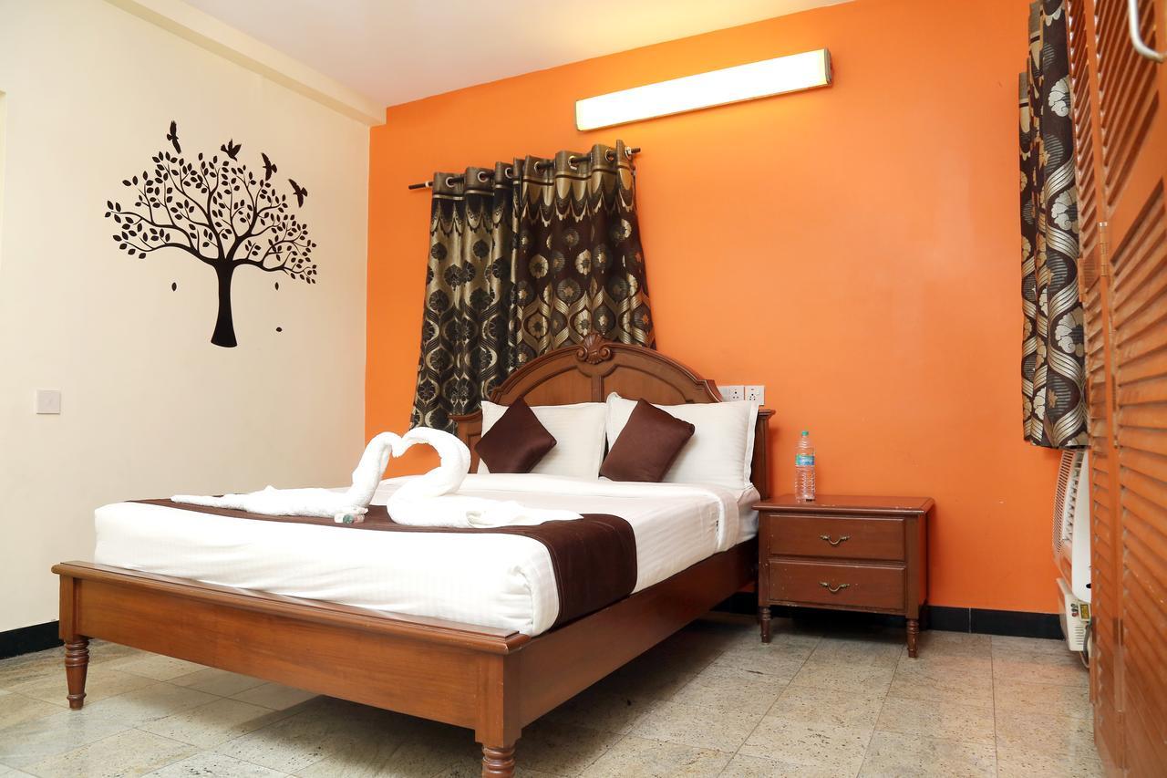 Rich Inn Suites - Next To Accord Metropolitian. Ченнаи Экстерьер фото